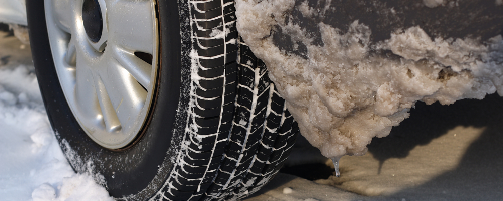 Les pneus conçus spécifiquement pour la conduite hivernale